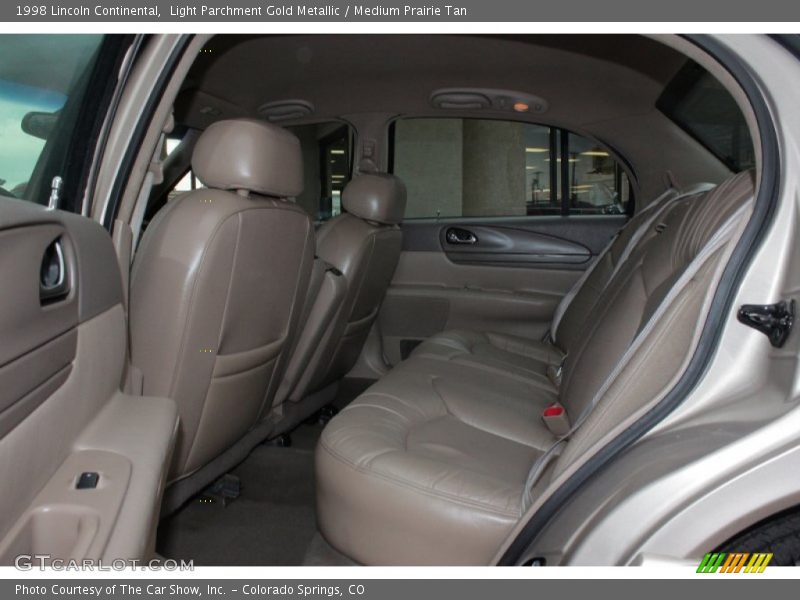 Light Parchment Gold Metallic / Medium Prairie Tan 1998 Lincoln Continental