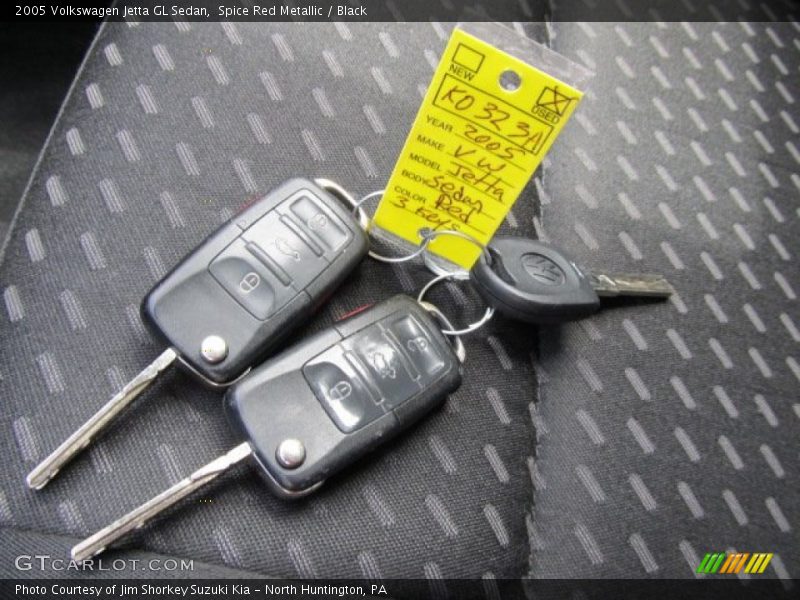 Spice Red Metallic / Black 2005 Volkswagen Jetta GL Sedan