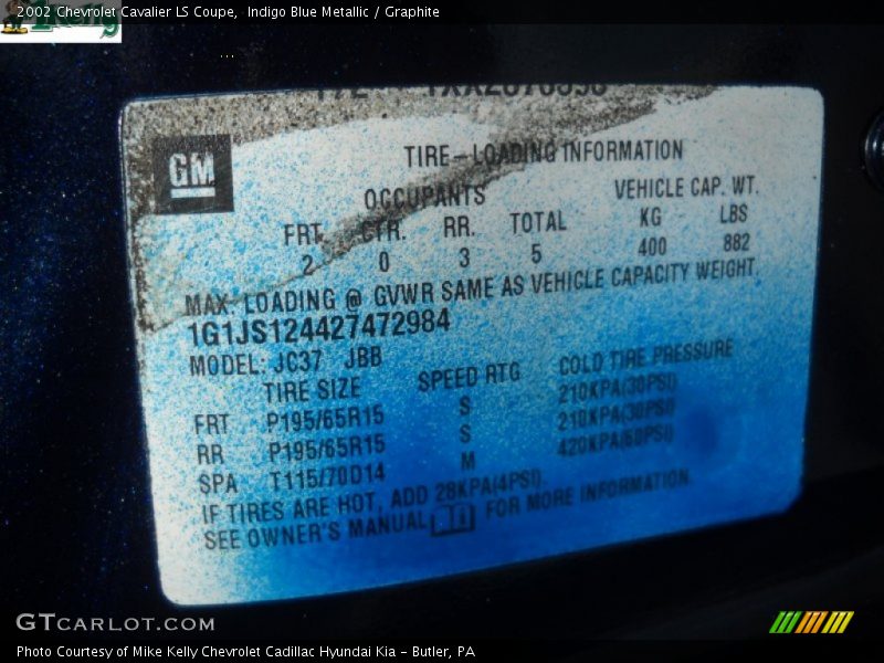 Indigo Blue Metallic / Graphite 2002 Chevrolet Cavalier LS Coupe