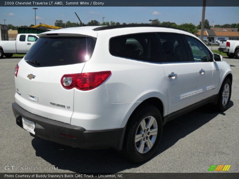 Summit White / Ebony 2009 Chevrolet Traverse LT AWD