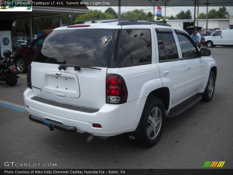 Summit White / Light Gray 2007 Chevrolet TrailBlazer LT 4x4