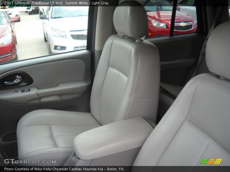 Summit White / Light Gray 2007 Chevrolet TrailBlazer LT 4x4