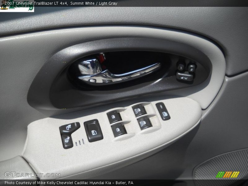 Summit White / Light Gray 2007 Chevrolet TrailBlazer LT 4x4