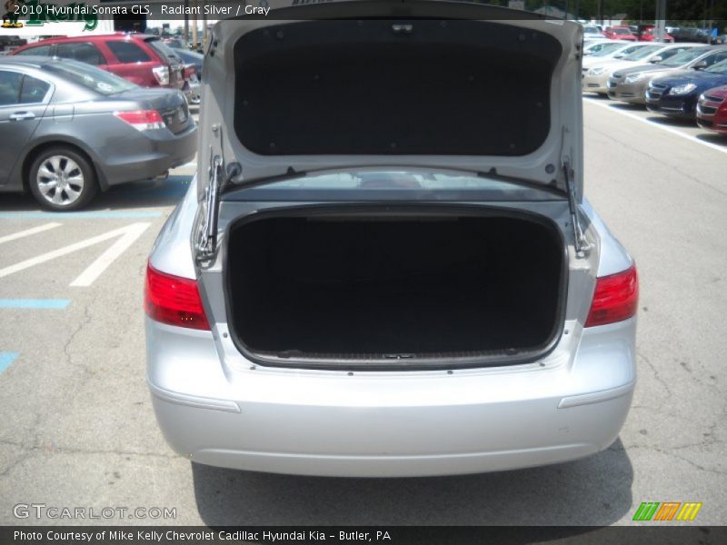 Radiant Silver / Gray 2010 Hyundai Sonata GLS