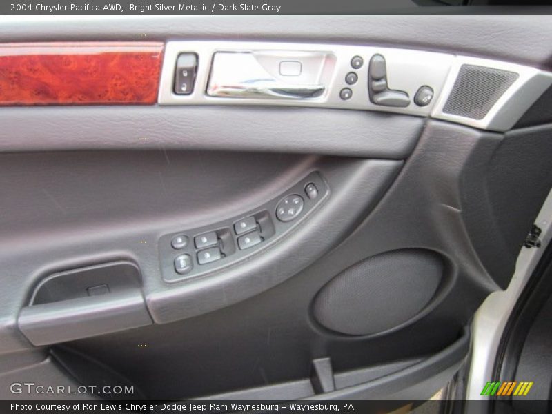 Bright Silver Metallic / Dark Slate Gray 2004 Chrysler Pacifica AWD