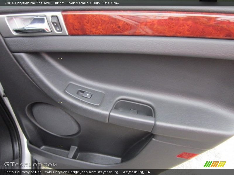 Bright Silver Metallic / Dark Slate Gray 2004 Chrysler Pacifica AWD