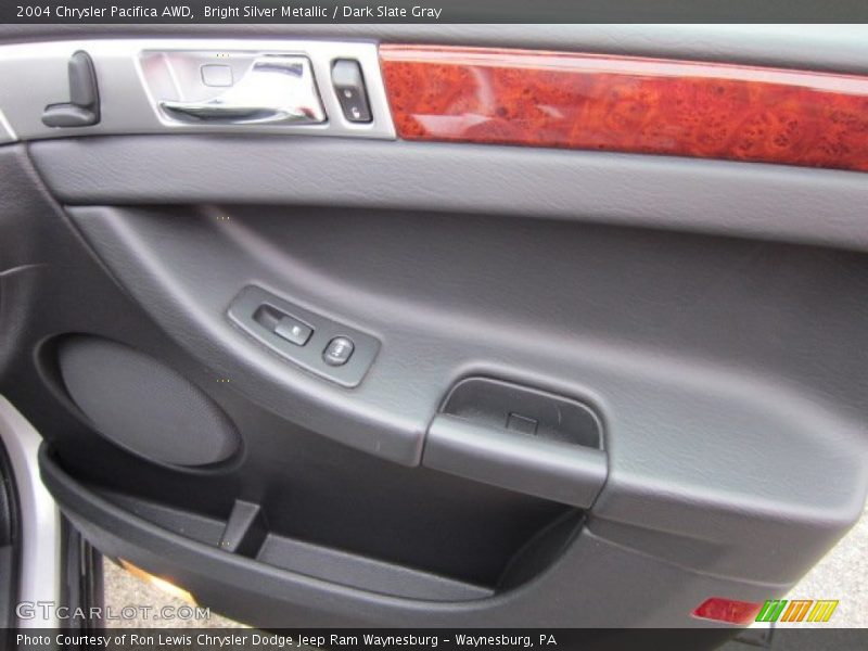 Bright Silver Metallic / Dark Slate Gray 2004 Chrysler Pacifica AWD