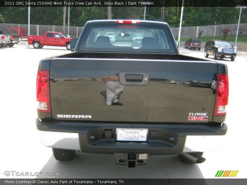 Onyx Black / Dark Titanium 2011 GMC Sierra 2500HD Work Truck Crew Cab 4x4