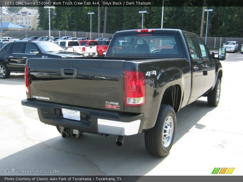 Onyx Black / Dark Titanium 2011 GMC Sierra 2500HD Work Truck Crew Cab 4x4