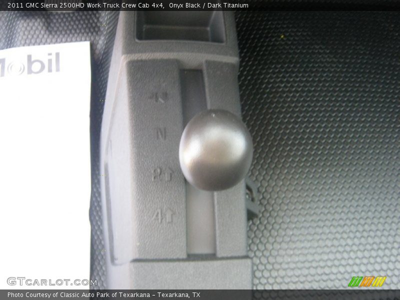 Onyx Black / Dark Titanium 2011 GMC Sierra 2500HD Work Truck Crew Cab 4x4