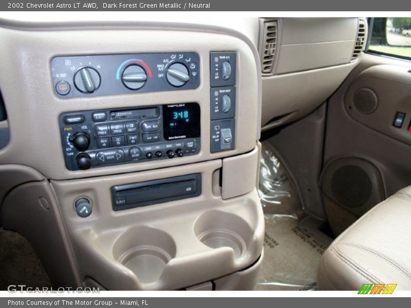Controls of 2002 Astro LT AWD