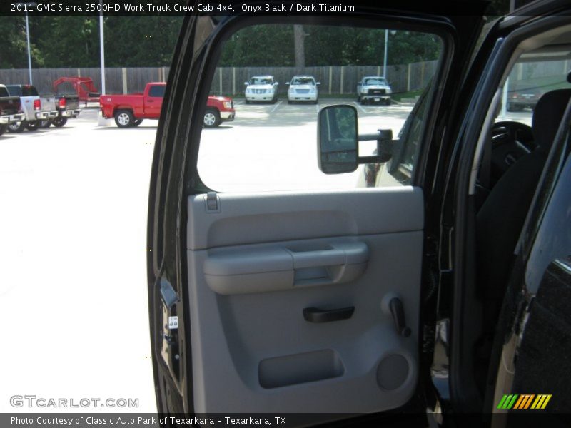 Onyx Black / Dark Titanium 2011 GMC Sierra 2500HD Work Truck Crew Cab 4x4
