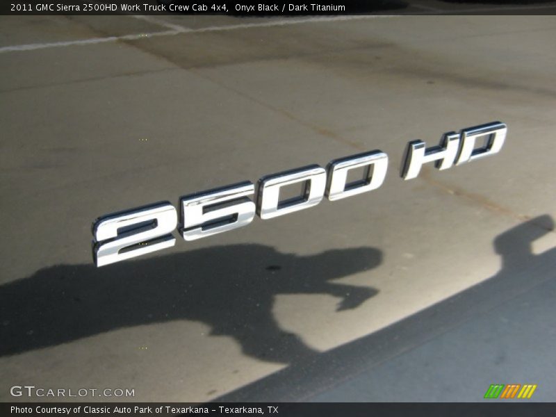 Onyx Black / Dark Titanium 2011 GMC Sierra 2500HD Work Truck Crew Cab 4x4