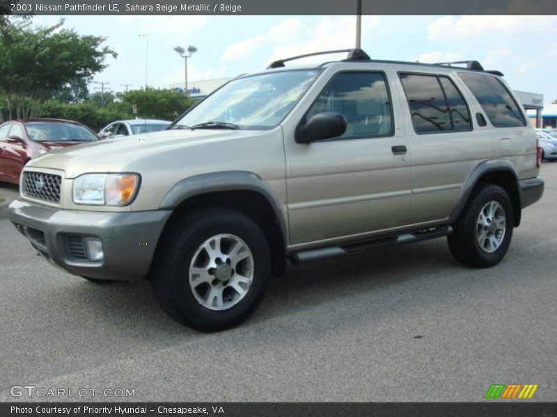 Sahara Beige Metallic / Beige 2001 Nissan Pathfinder LE