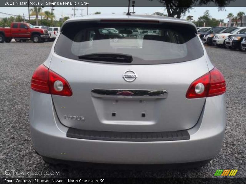 Silver Ice Metallic / Gray 2011 Nissan Rogue S