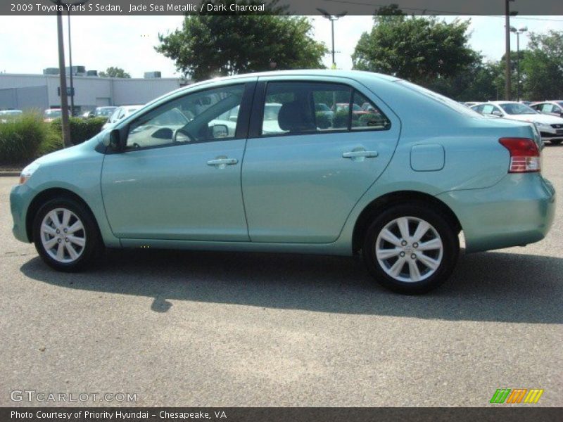 Jade Sea Metallic / Dark Charcoal 2009 Toyota Yaris S Sedan