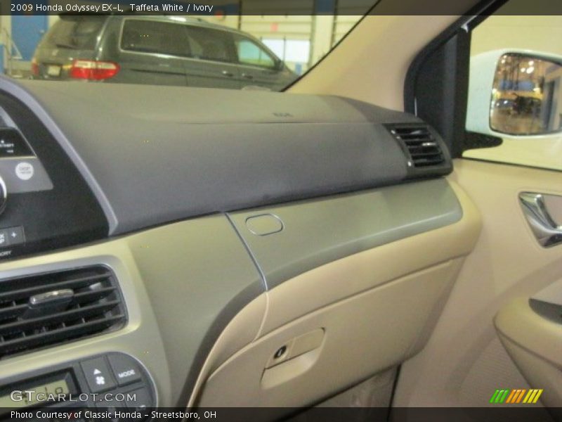 Taffeta White / Ivory 2009 Honda Odyssey EX-L