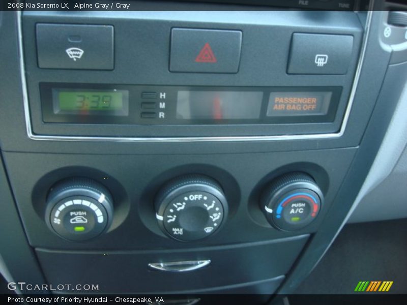 Alpine Gray / Gray 2008 Kia Sorento LX