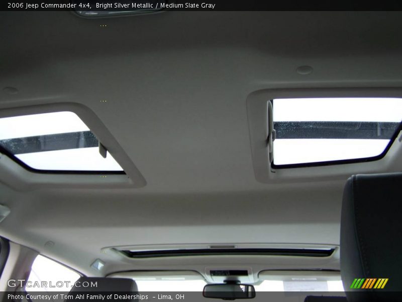 Bright Silver Metallic / Medium Slate Gray 2006 Jeep Commander 4x4