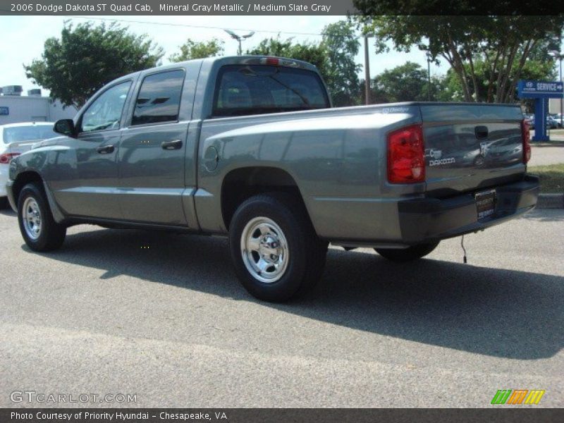Mineral Gray Metallic / Medium Slate Gray 2006 Dodge Dakota ST Quad Cab