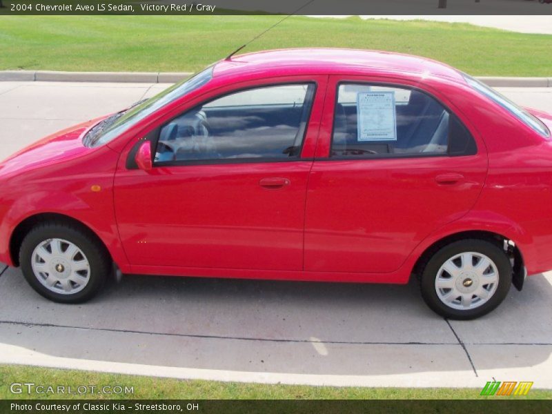 Victory Red / Gray 2004 Chevrolet Aveo LS Sedan