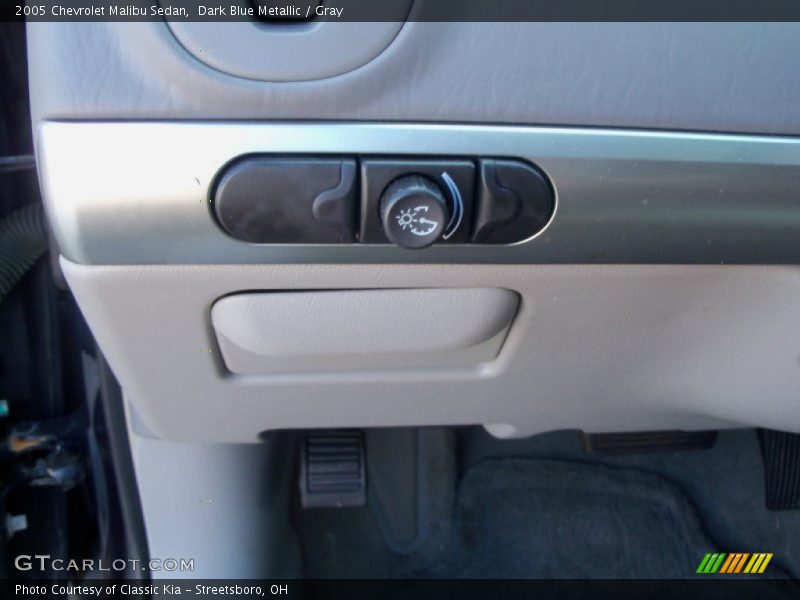 Dark Blue Metallic / Gray 2005 Chevrolet Malibu Sedan