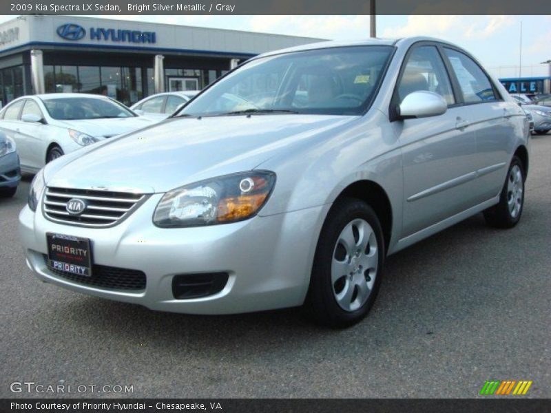 Bright Silver Metallic / Gray 2009 Kia Spectra LX Sedan