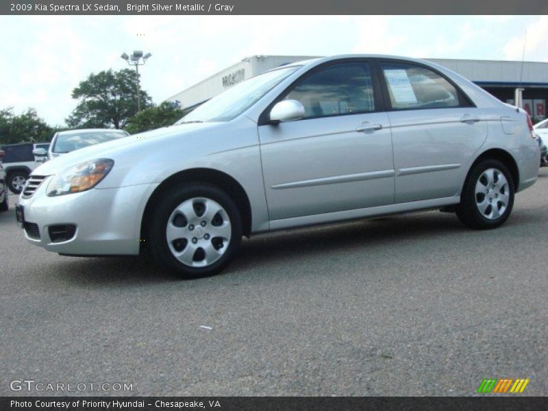 Bright Silver Metallic / Gray 2009 Kia Spectra LX Sedan