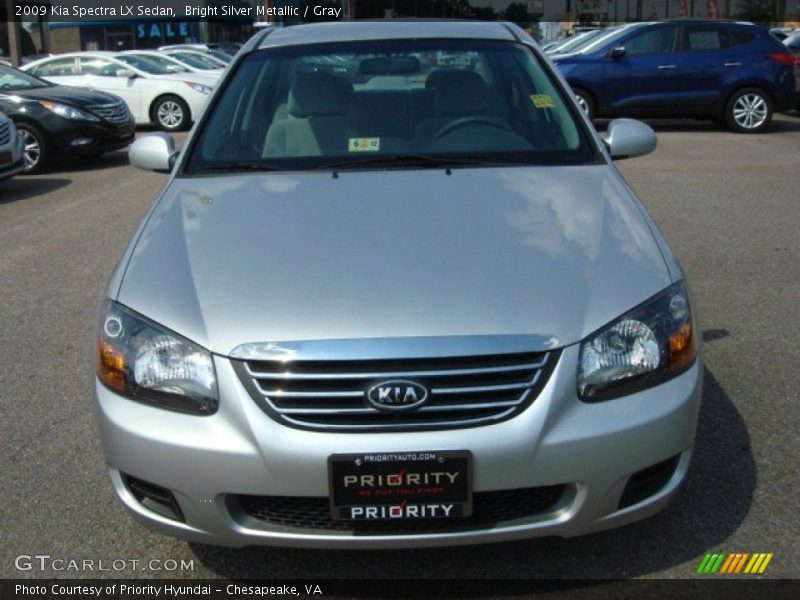 Bright Silver Metallic / Gray 2009 Kia Spectra LX Sedan