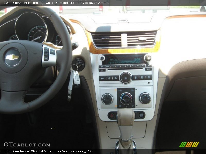 White Diamond Tricoat / Cocoa/Cashmere 2011 Chevrolet Malibu LT