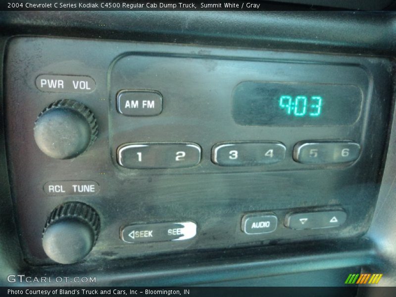 Summit White / Gray 2004 Chevrolet C Series Kodiak C4500 Regular Cab Dump Truck