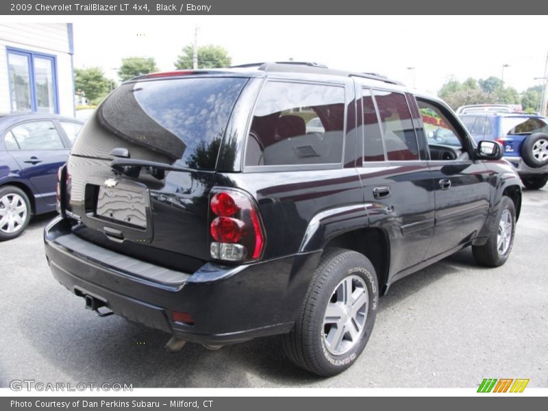 Black / Ebony 2009 Chevrolet TrailBlazer LT 4x4