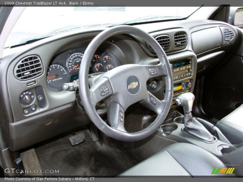 Black / Ebony 2009 Chevrolet TrailBlazer LT 4x4