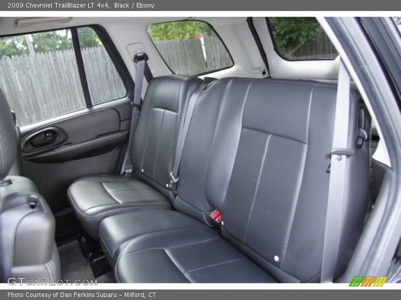 Black / Ebony 2009 Chevrolet TrailBlazer LT 4x4
