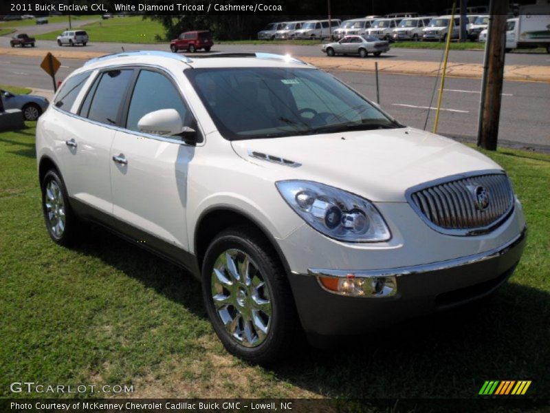 White Diamond Tricoat / Cashmere/Cocoa 2011 Buick Enclave CXL
