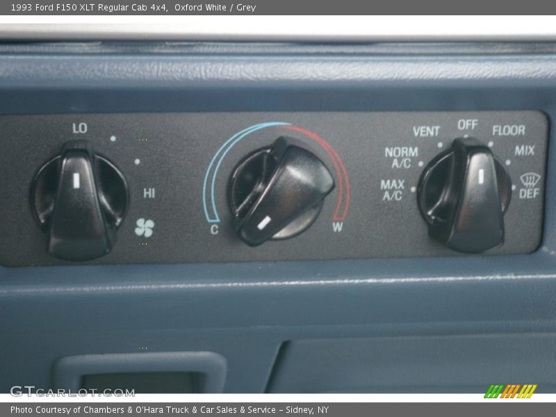 Oxford White / Grey 1993 Ford F150 XLT Regular Cab 4x4