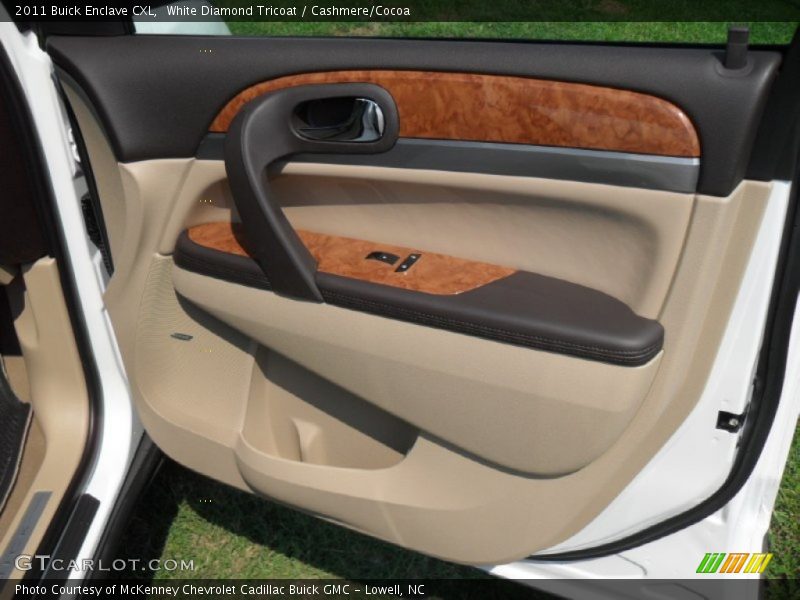 White Diamond Tricoat / Cashmere/Cocoa 2011 Buick Enclave CXL