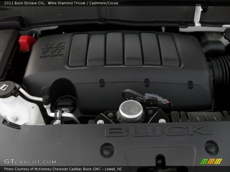 White Diamond Tricoat / Cashmere/Cocoa 2011 Buick Enclave CXL