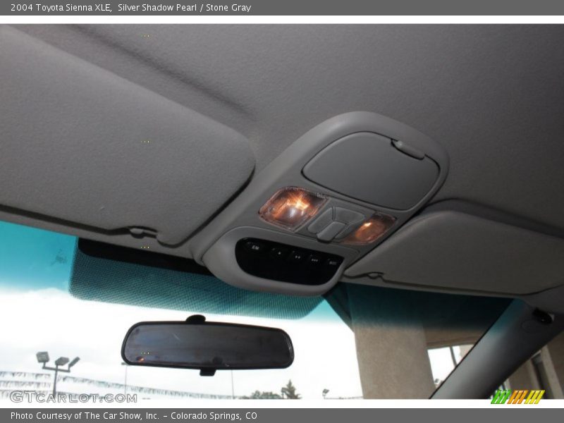 Silver Shadow Pearl / Stone Gray 2004 Toyota Sienna XLE