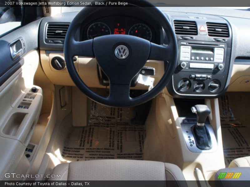 Black / Pure Beige 2007 Volkswagen Jetta Wolfsburg Edition Sedan