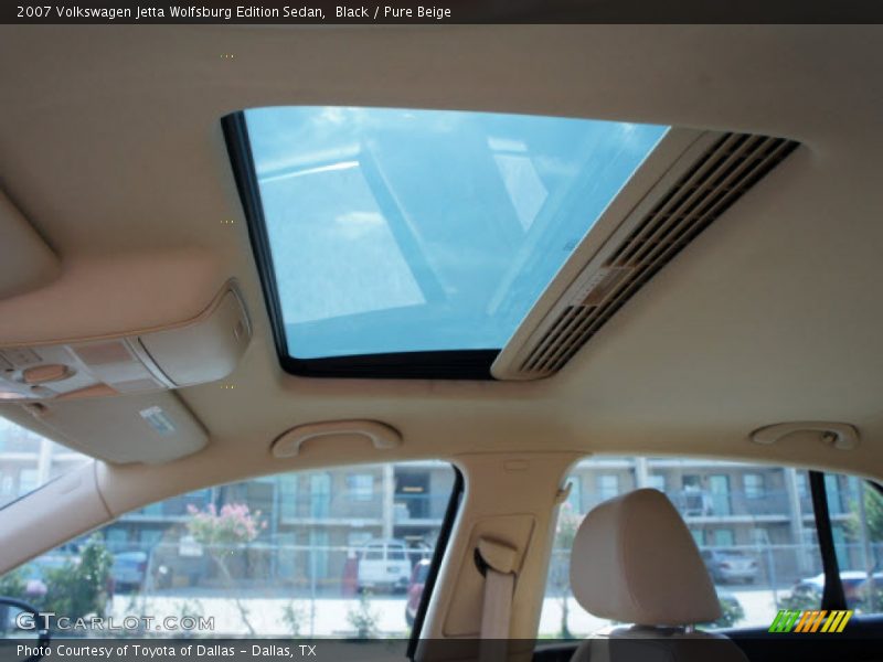 Black / Pure Beige 2007 Volkswagen Jetta Wolfsburg Edition Sedan