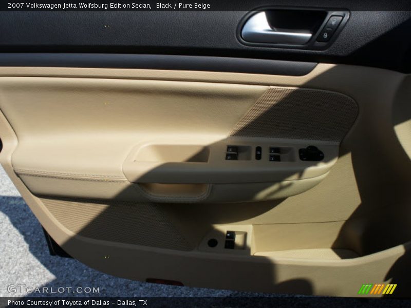 Black / Pure Beige 2007 Volkswagen Jetta Wolfsburg Edition Sedan
