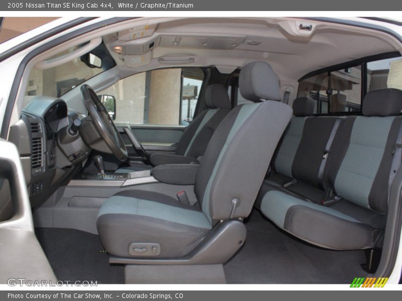 White / Graphite/Titanium 2005 Nissan Titan SE King Cab 4x4
