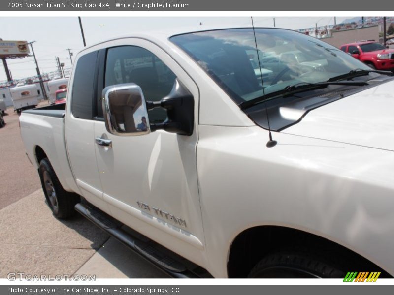 White / Graphite/Titanium 2005 Nissan Titan SE King Cab 4x4