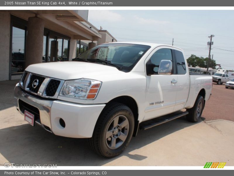 White / Graphite/Titanium 2005 Nissan Titan SE King Cab 4x4