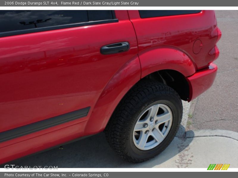 Flame Red / Dark Slate Gray/Light Slate Gray 2006 Dodge Durango SLT 4x4