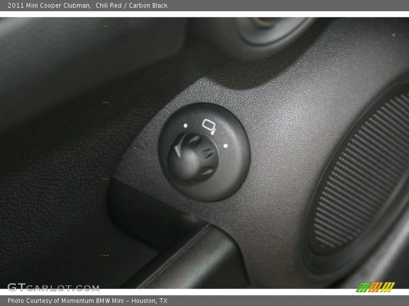 Chili Red / Carbon Black 2011 Mini Cooper Clubman