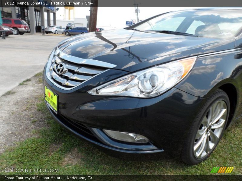 Pacific Blue Pearl / Gray 2012 Hyundai Sonata SE