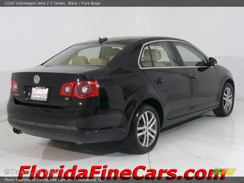 Black / Pure Beige 2006 Volkswagen Jetta 2.5 Sedan