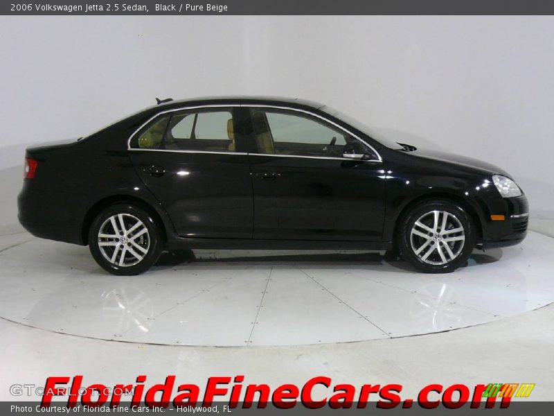 Black / Pure Beige 2006 Volkswagen Jetta 2.5 Sedan